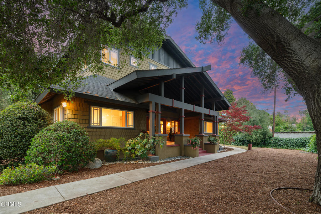 351 E Calaveras Street