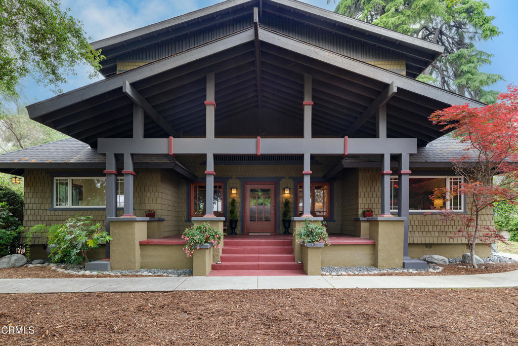 351 E Calaveras Street