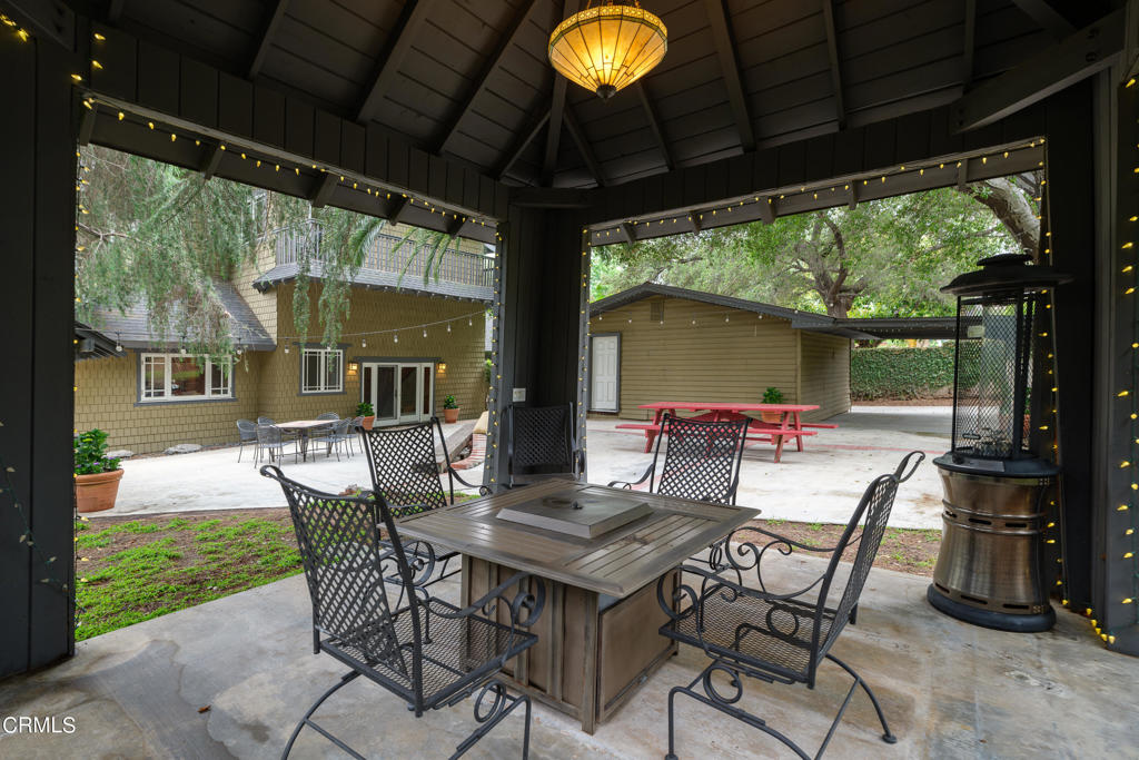 351 E Calaveras Street