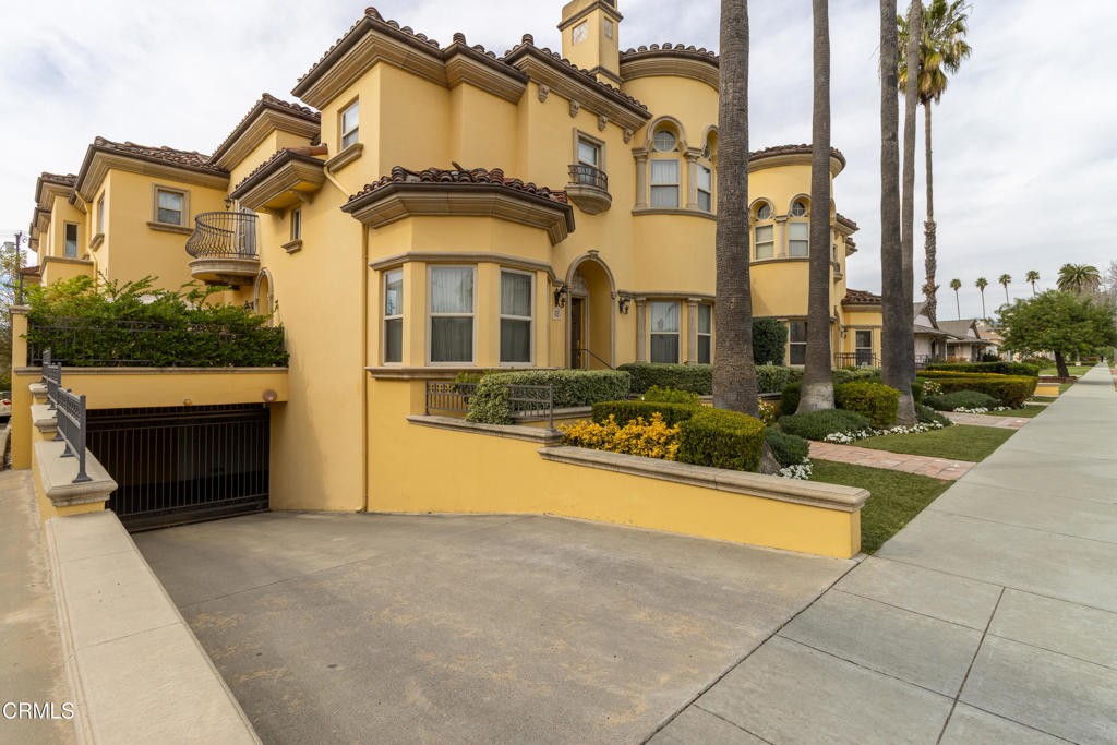 845 S Marengo Avenue 5