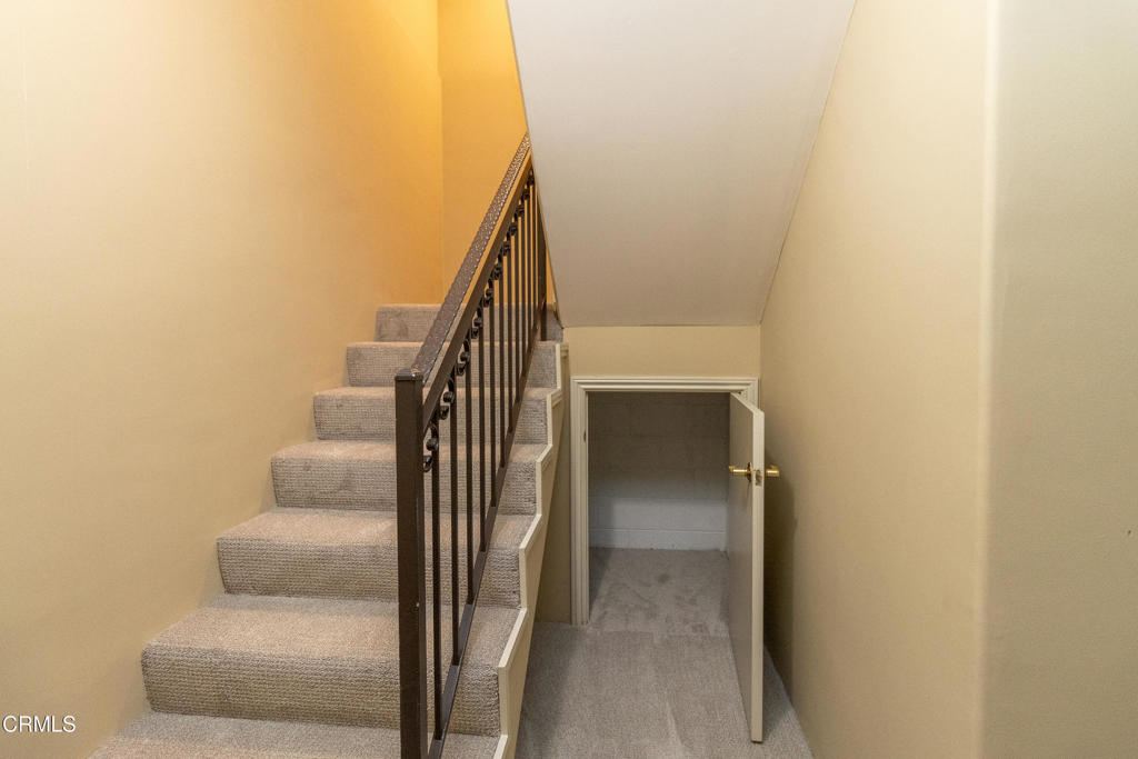 845 S Marengo Avenue 5