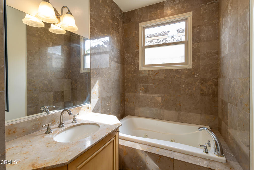 845 S Marengo Avenue 5