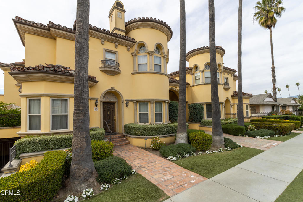 845 S Marengo Avenue 5