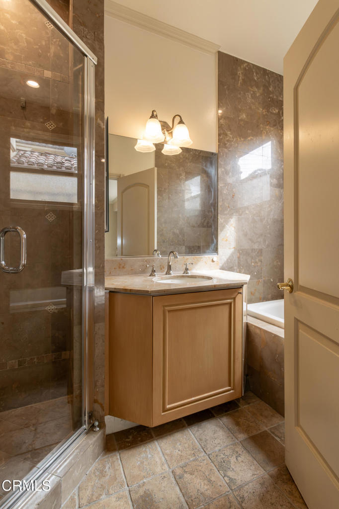 845 S Marengo Avenue 5