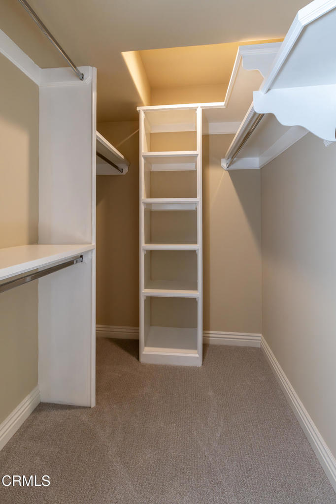 845 S Marengo Avenue 5