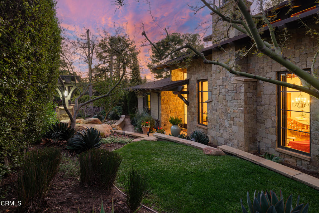 2011 Hall Canyon Drive