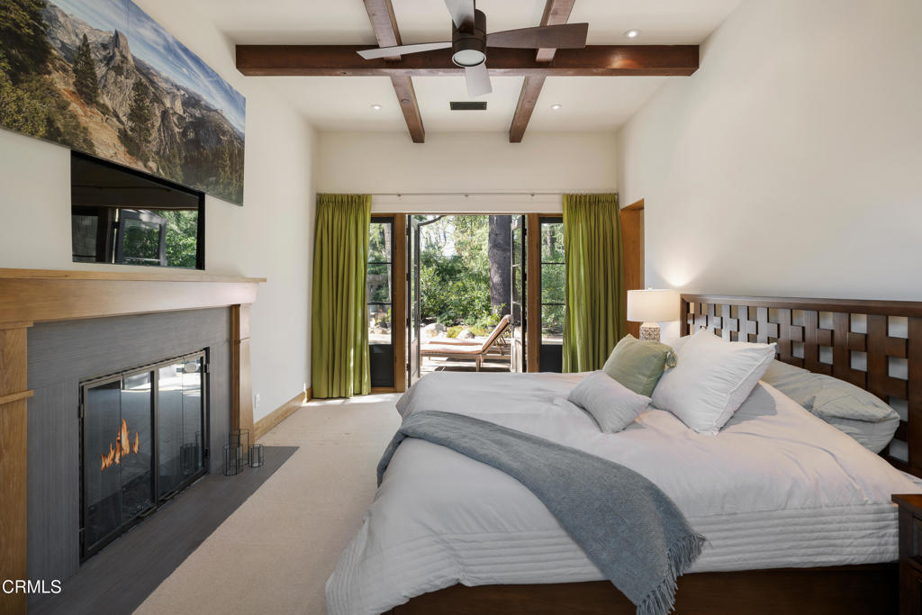 2011 Hall Canyon Drive