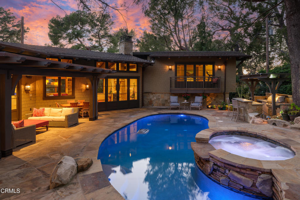 2011 Hall Canyon Drive