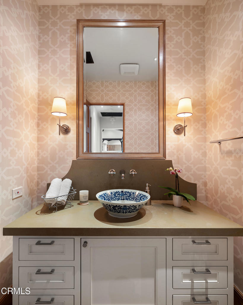 2011 Hall Canyon Drive