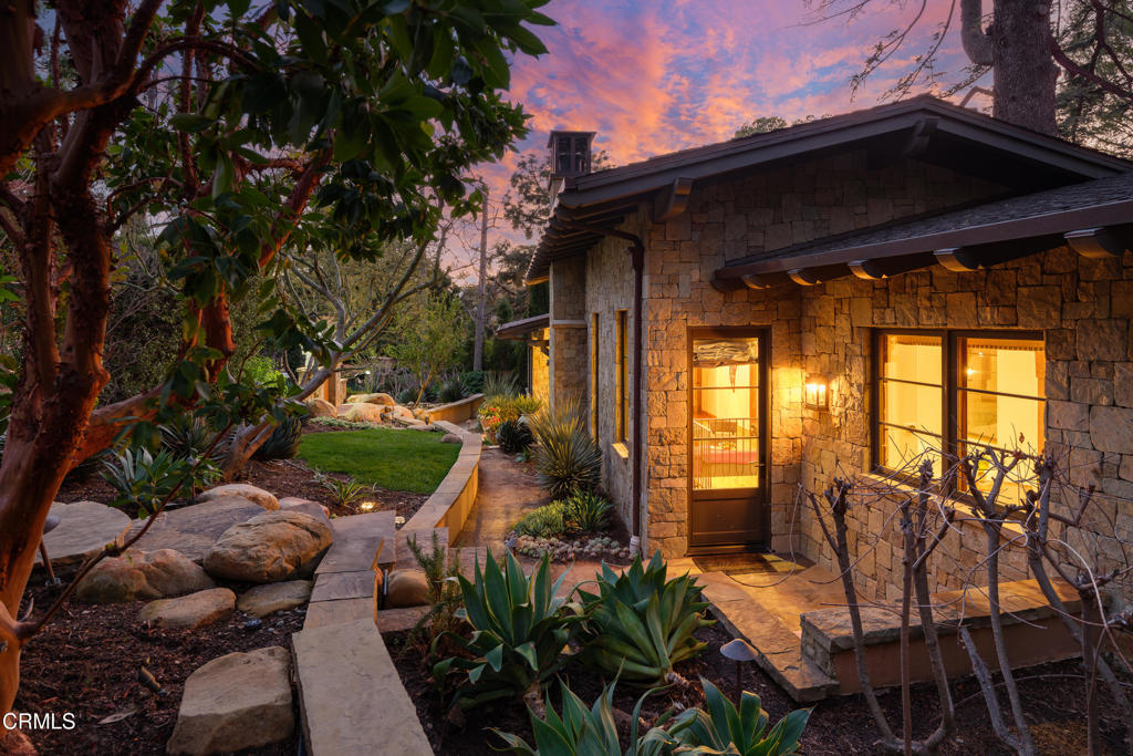 2011 Hall Canyon Drive