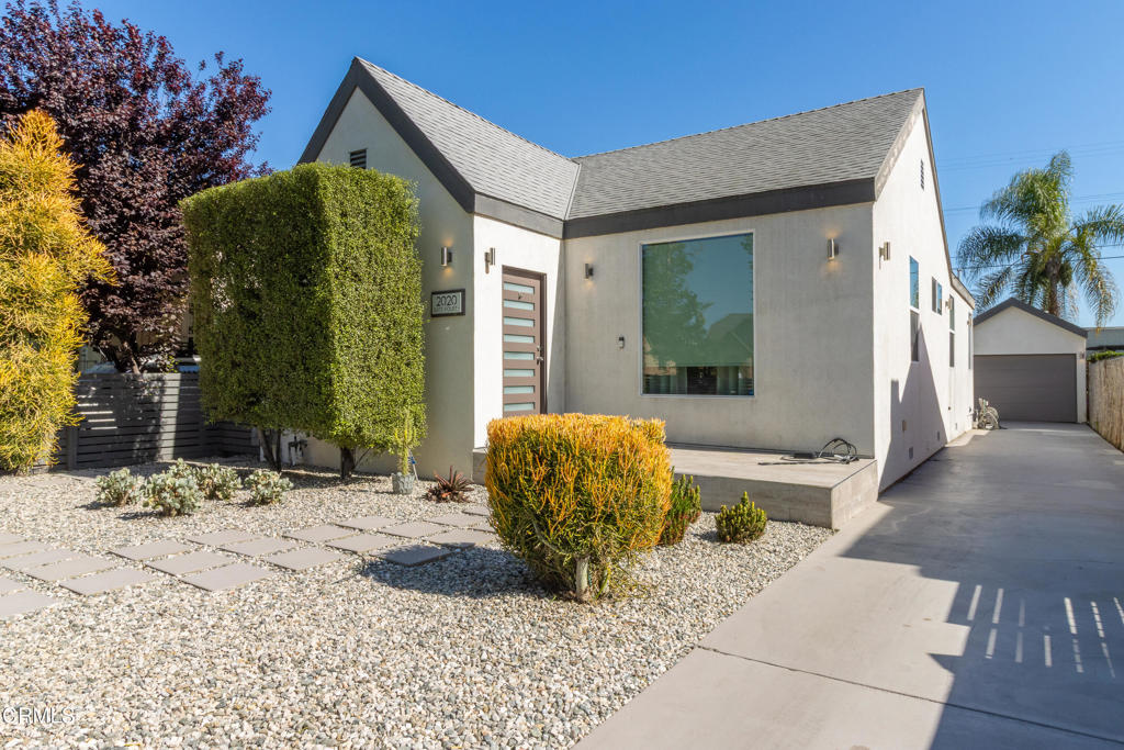 2020 W 64th Street