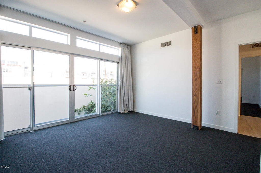 4215 Glencoe Avenue 221