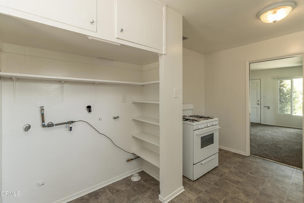 1570 Allen Avenue