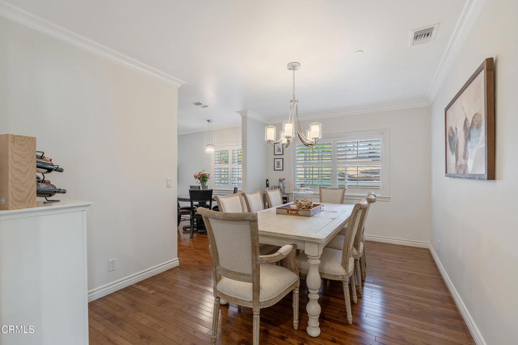 322 N Mayflower Avenue