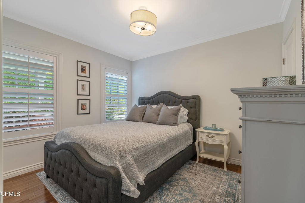 322 N Mayflower Avenue