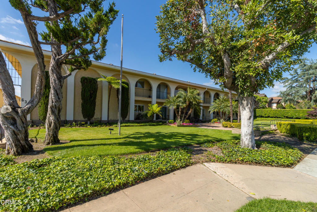 630 W Huntington Drive 235