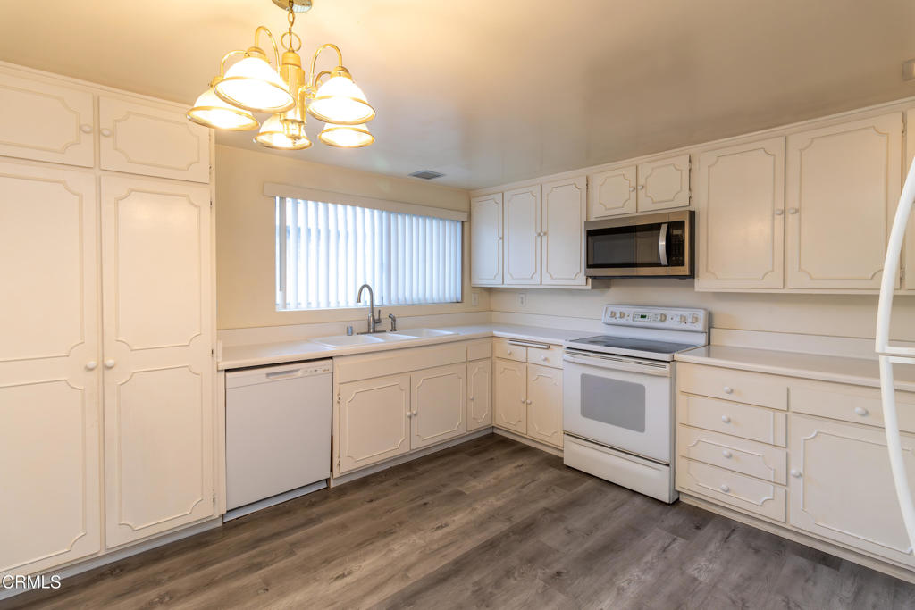 630 W Huntington Drive 235