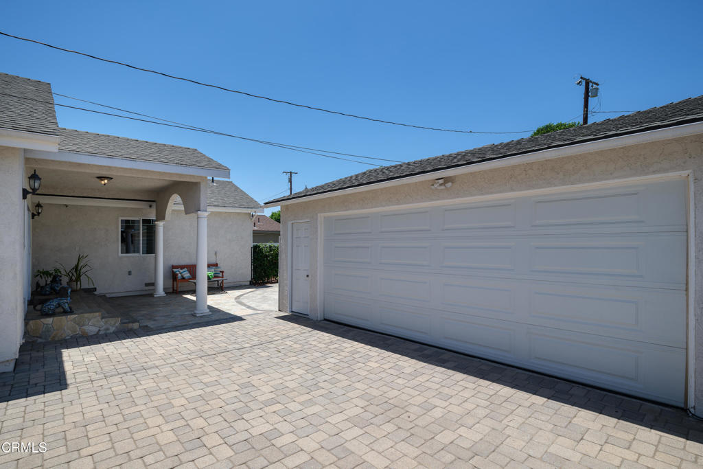 2623 Fairgreen Avenue