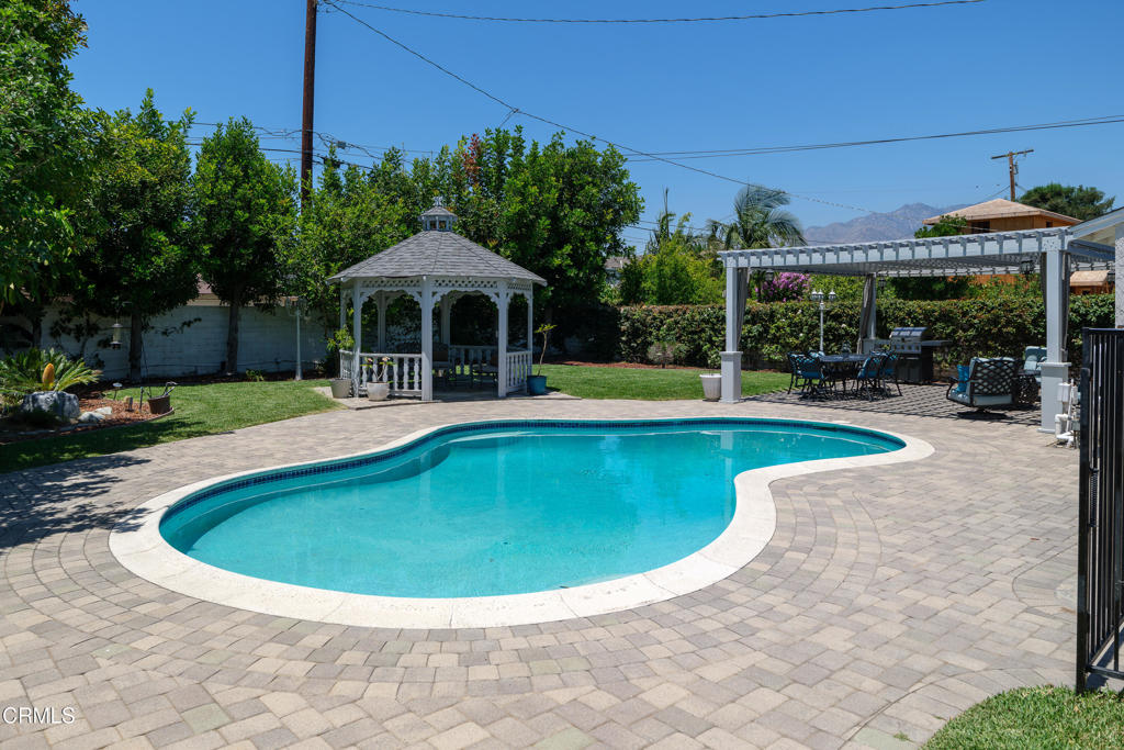 2623 Fairgreen Avenue