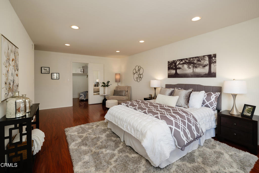 266 S Madison Avenue 105