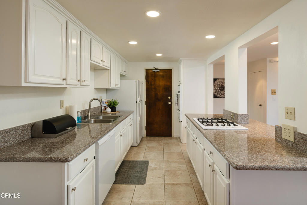 266 S Madison Avenue 105