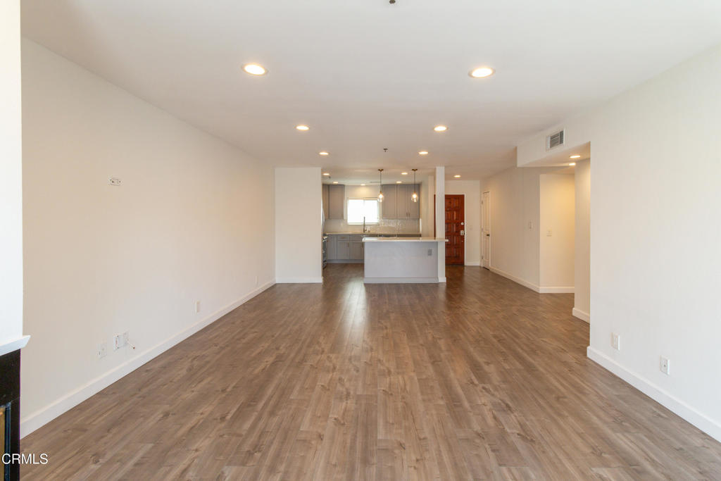 625 E Del Mar Boulevard 305