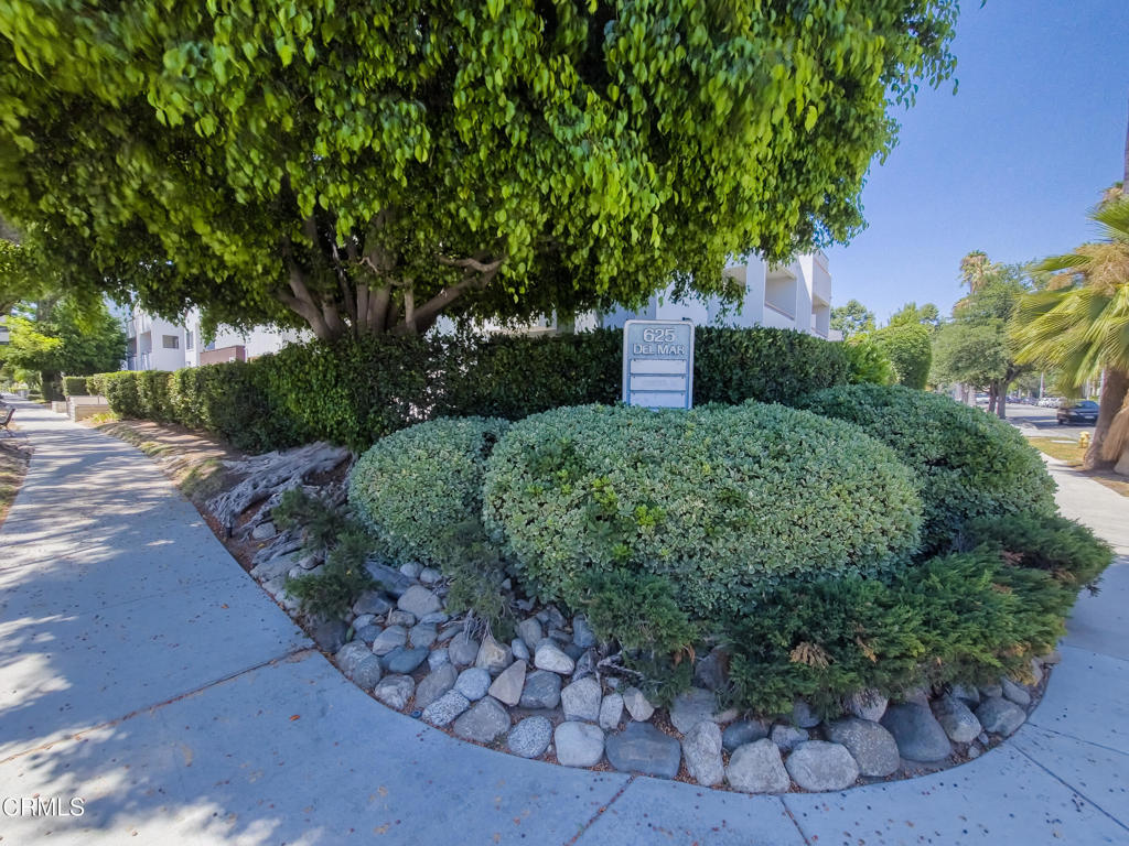 625 E Del Mar Boulevard 305