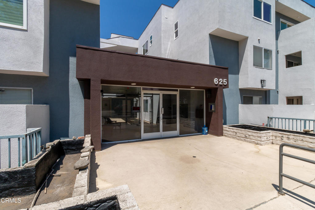 625 E Del Mar Boulevard 305