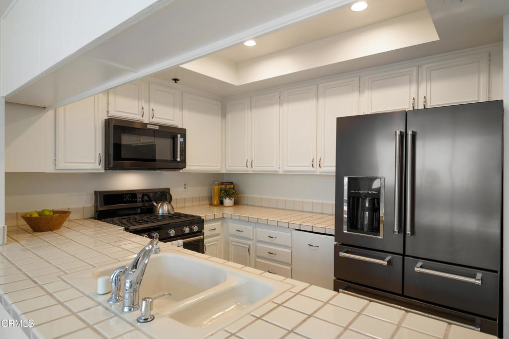 1310 E Orange Grove Boulevard 311