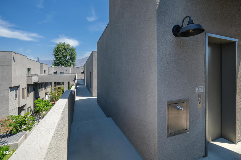 1310 E Orange Grove Boulevard 311
