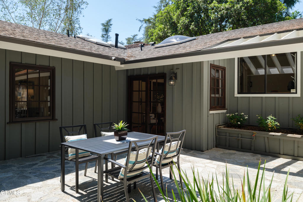 1711 Bonita Vista Drive
