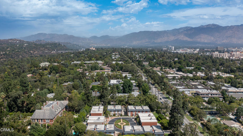 1105 S Orange Grove Boulevard