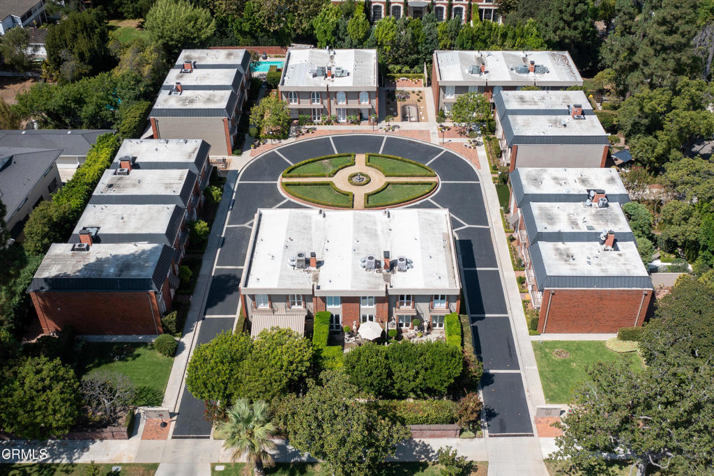 1105 S Orange Grove Boulevard