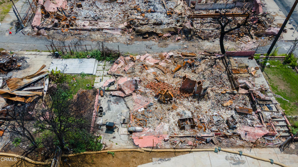 23 W Mendocino Street