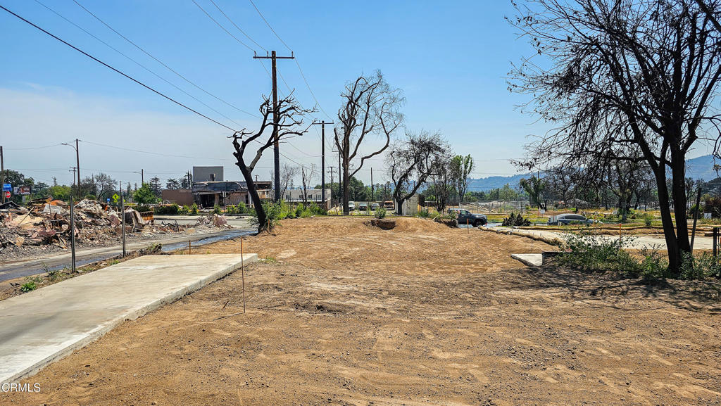 23 W Mendocino Street