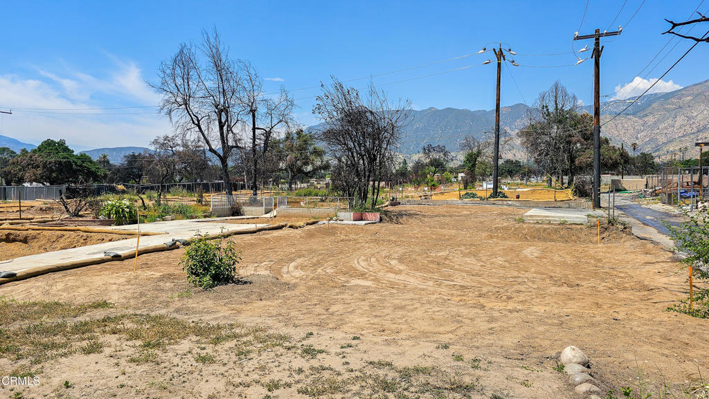 23 W Mendocino Street