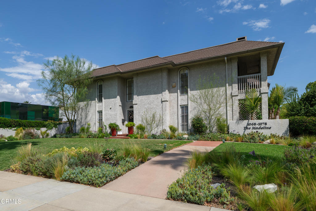 1068 S Orange Grove Boulevard