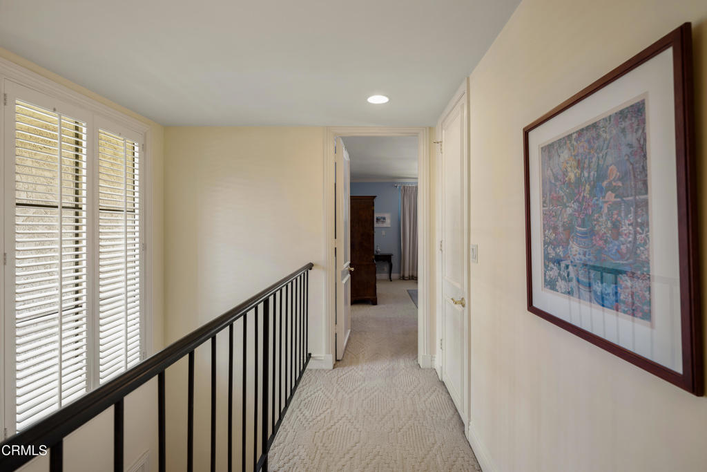 1068 S Orange Grove Boulevard