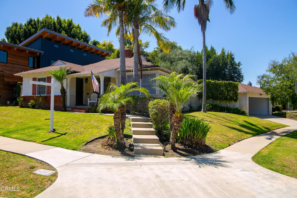 7601 Flight Avenue