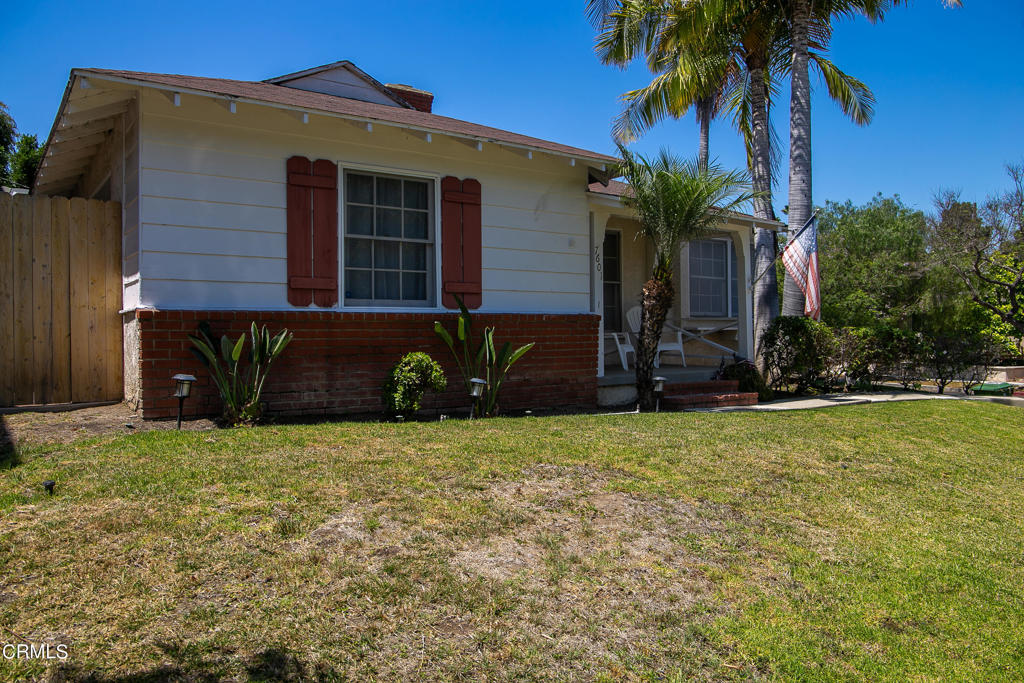 7601 Flight Avenue