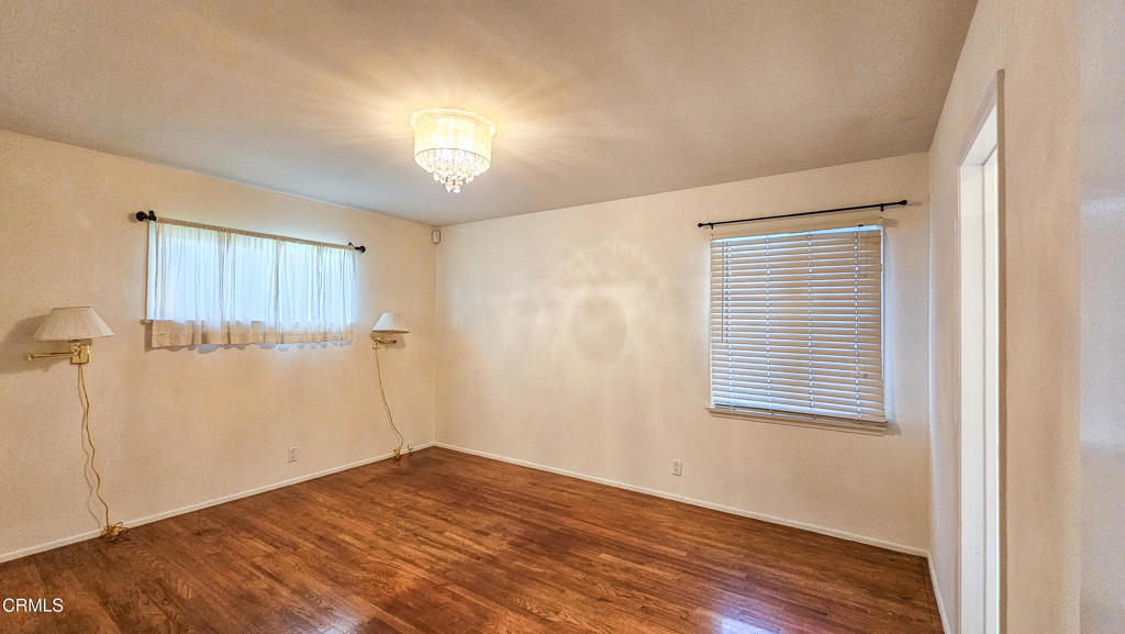 303 E Las Flores Avenue