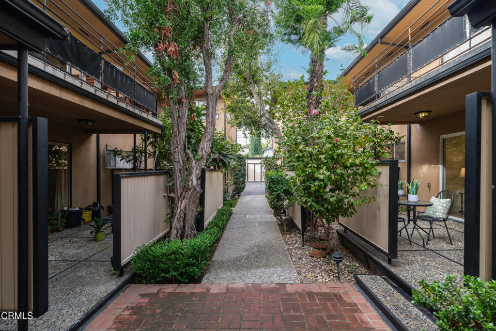 1625 Fremont Avenue A3