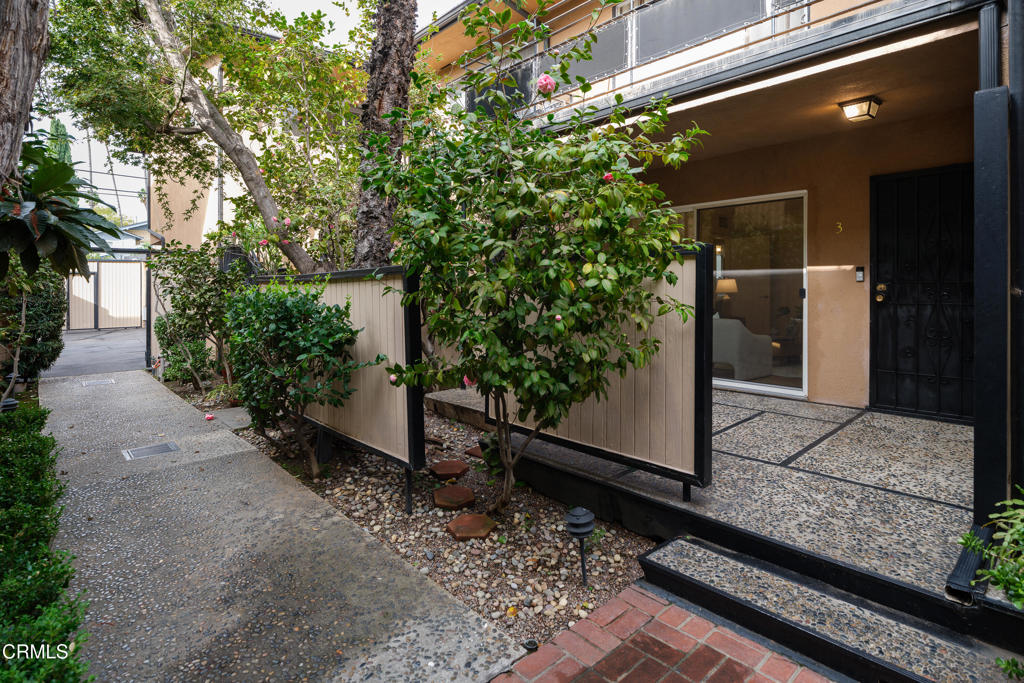 1625 Fremont Avenue A3