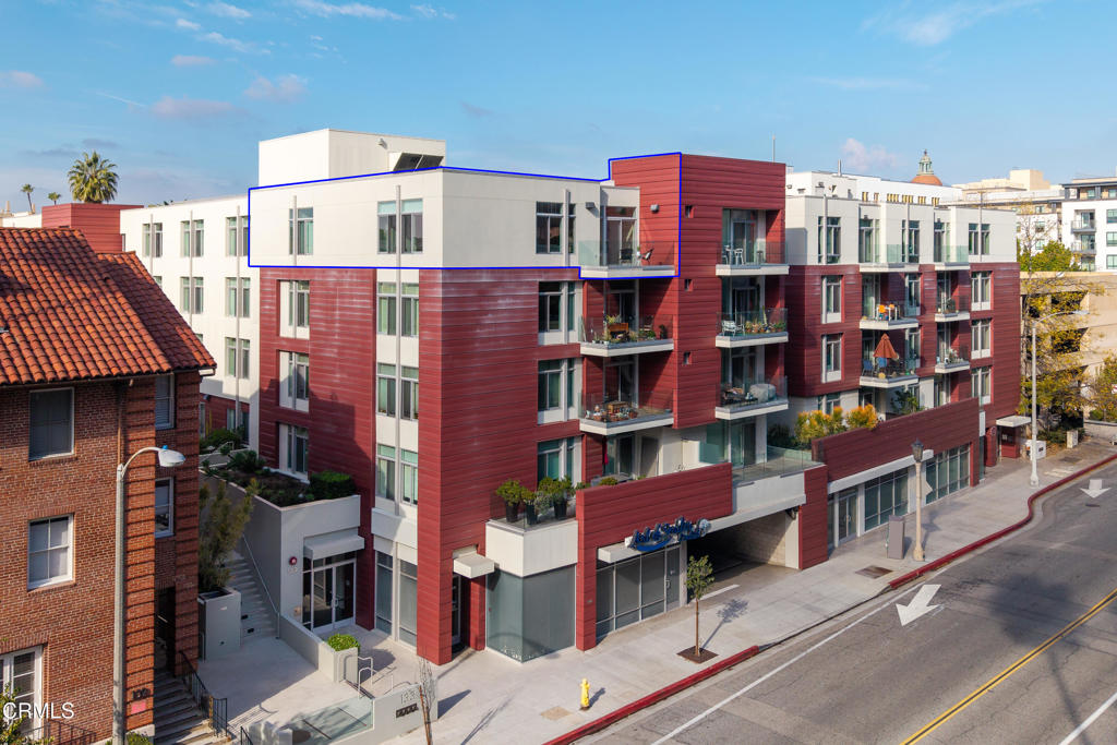 133 S Los Robles Avenue 501