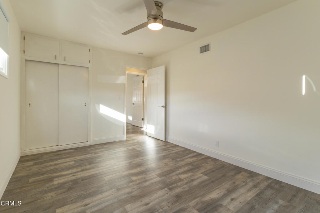 1720 E Linfield Street