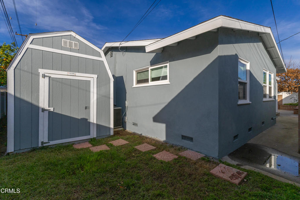 1720 E Linfield Street