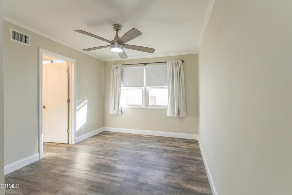 1720 E Linfield Street