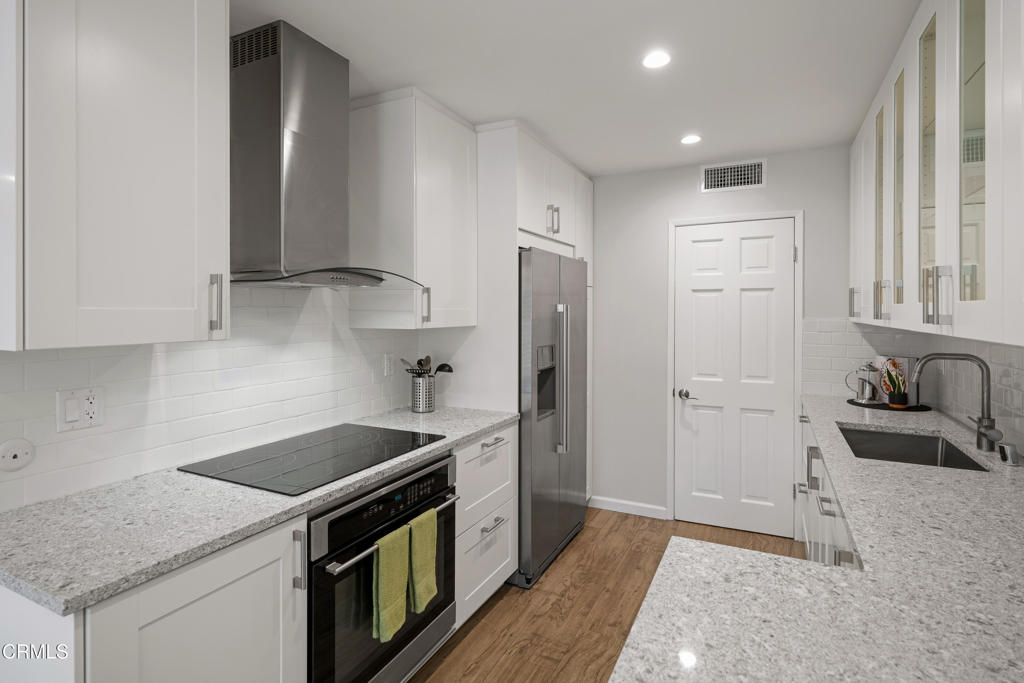 420 S Madison Avenue 203