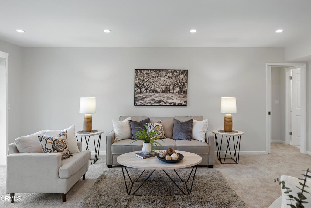 420 S Madison Avenue 203