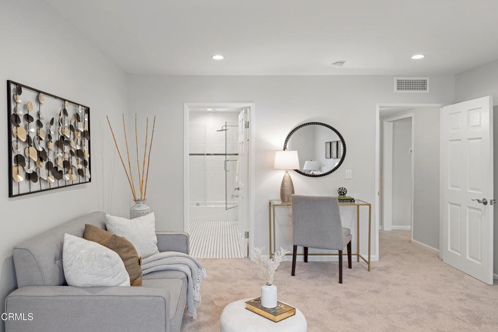 420 S Madison Avenue 203